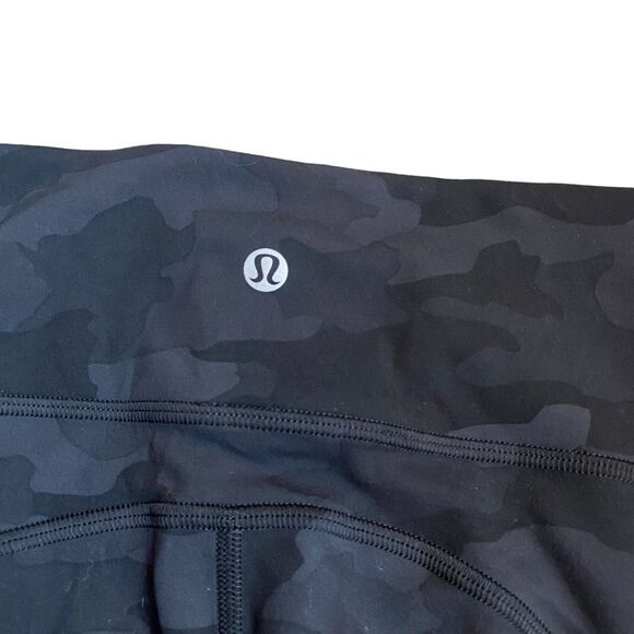 Lululemon Women’s Size 6 High Rise Invigorate Leggings Deep Coal Camouflage‎ - Picture 9 of 12